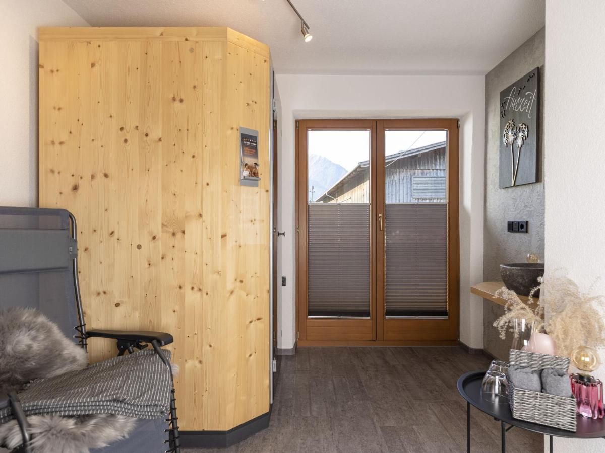 Apartment in Ramsau im Zillertal for 18 People Exterior foto