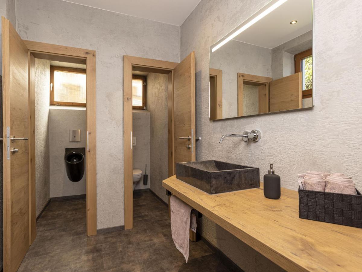 Apartment in Ramsau im Zillertal for 18 People Exterior foto