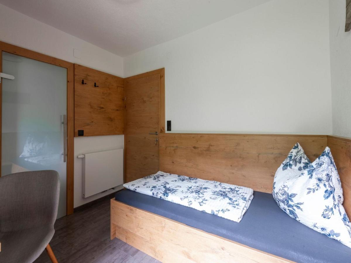 Apartment in Ramsau im Zillertal for 18 People Exterior foto